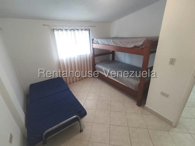 Townhouse (Duplex) en Venta en Flamingo, Falcon - 16