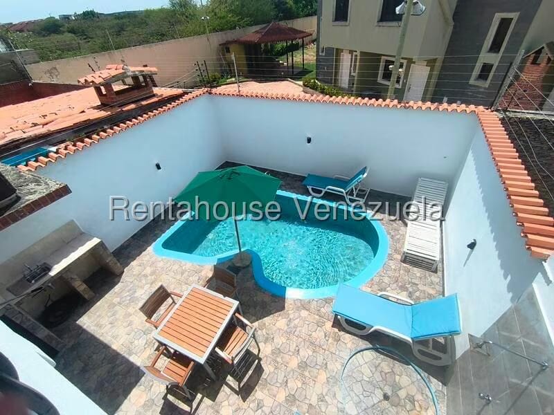 Townhouse (Duplex) en Venta en Flamingo, Falcon - 20