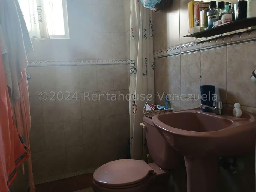 Casa (Duplex) en Venta en Trigal Centro, Carabobo - 16