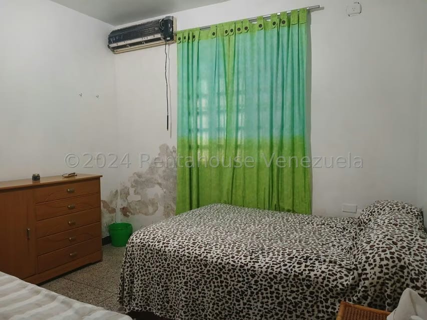 Casa (Duplex) en Venta en Trigal Centro, Carabobo - 18