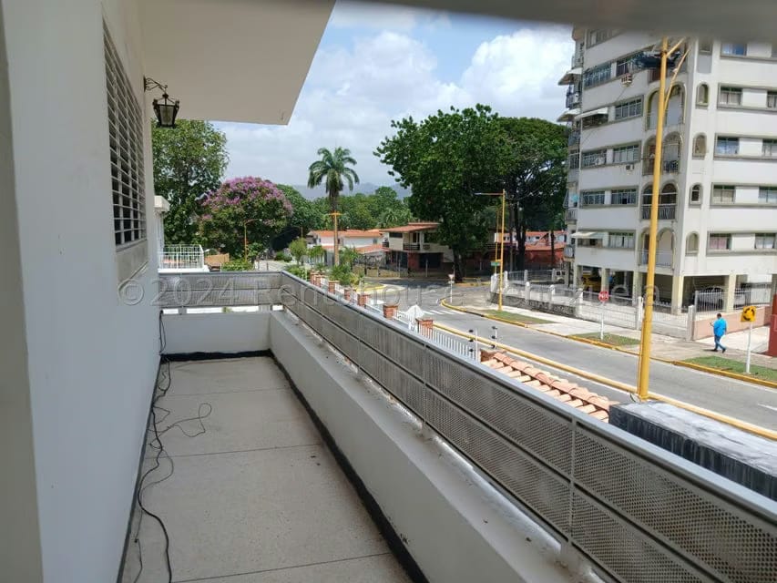 Casa (Duplex) en Venta en Trigal Centro, Carabobo - 43