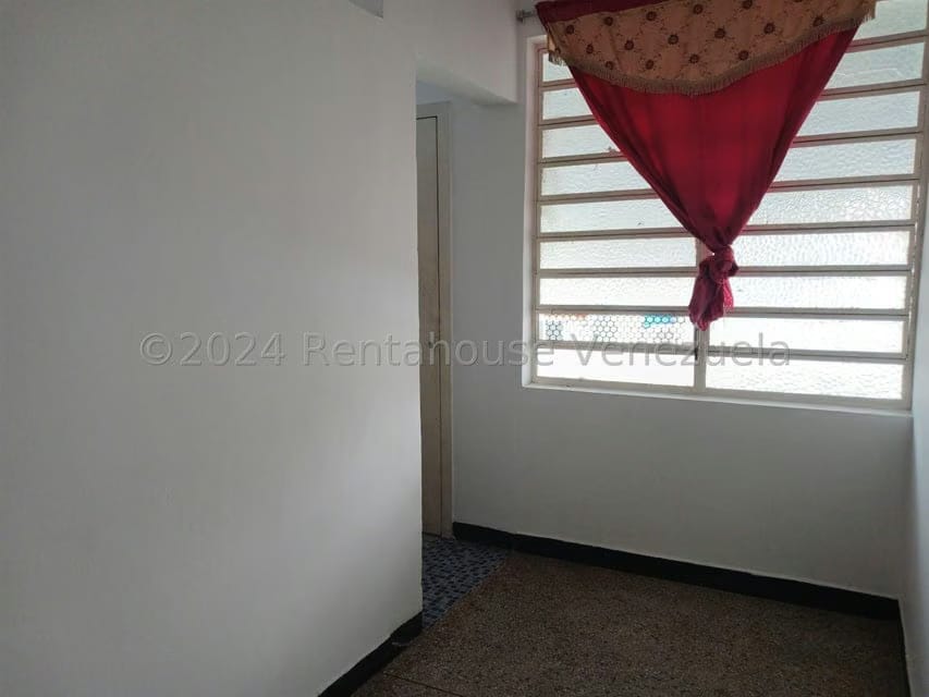 Casa (Duplex) en Venta en Trigal Centro, Carabobo - 49