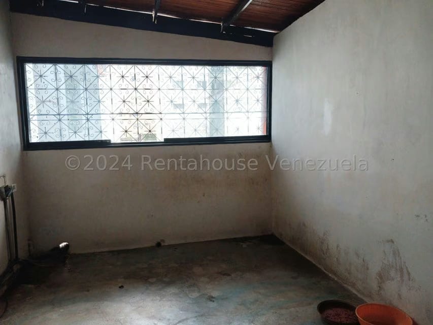 Casa (Duplex) en Venta en Trigal Centro, Carabobo - 54