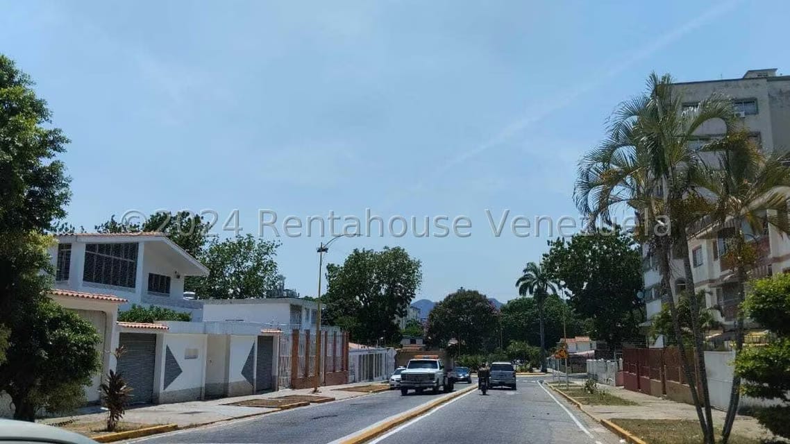 Casa (Duplex) en Venta en Trigal Centro, Carabobo - 56