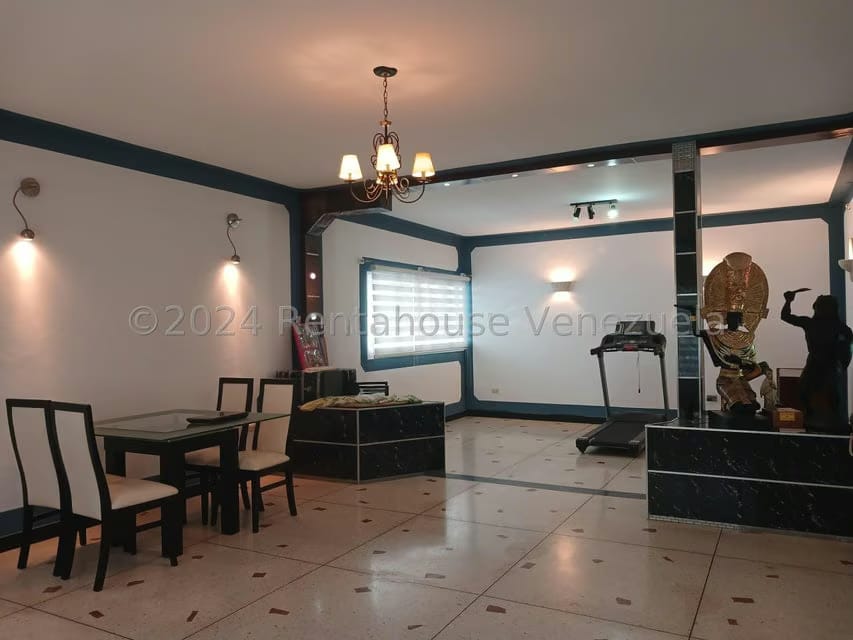 Casa (Duplex) en Venta en Trigal Centro, Carabobo - 9