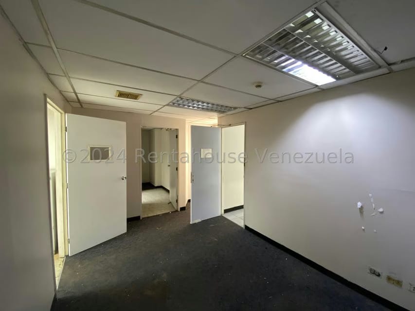 Comercial (Local Comercial) en Venta en San Bernardino, Distrito Metropolitano - 16