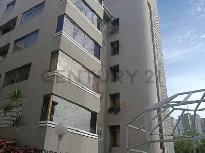 Venta de Apartamento en Los Samanes Edificio Krom I