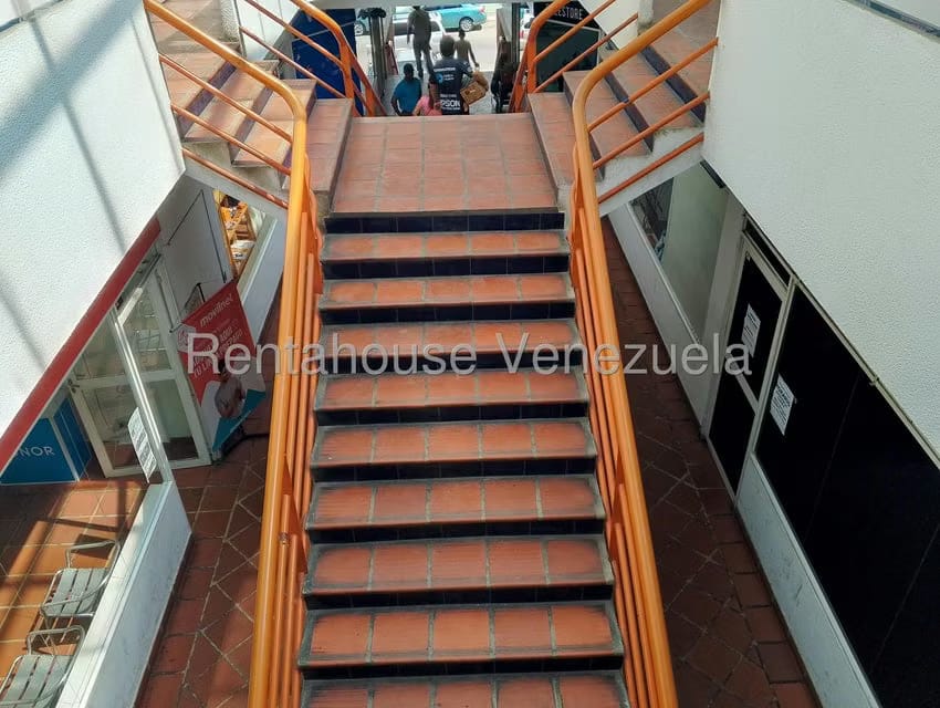 Comercial (Local Comercial) en Alquiler en Centro, Lara - 15