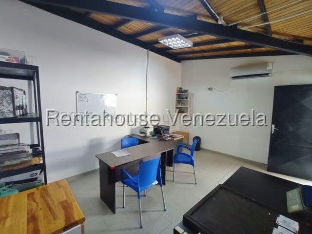 Comercial (Galpon - Deposito) en Venta en El Limon, Aragua - 12