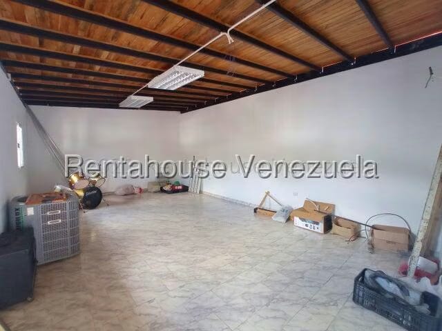 Comercial (Galpon - Deposito) en Venta en El Limon, Aragua - 31