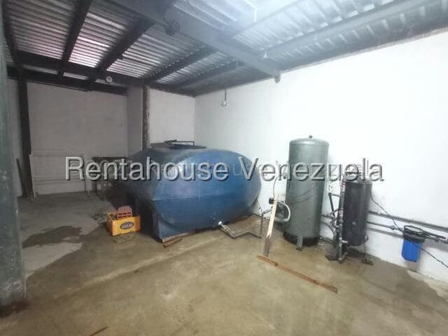 Comercial (Galpon - Deposito) en Venta en El Limon, Aragua - 42
