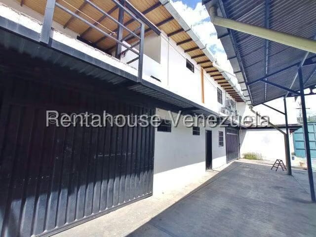 Comercial (Galpon - Deposito) en Venta en El Limon, Aragua - 46