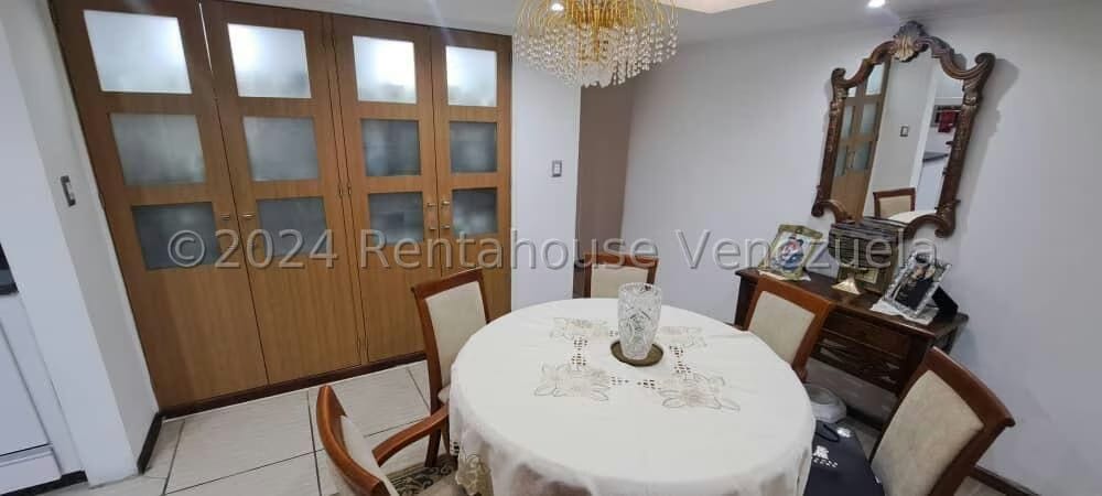 Apartamento (1 Nivel) en Venta en Montalban II, Distrito Metropolitano - 28
