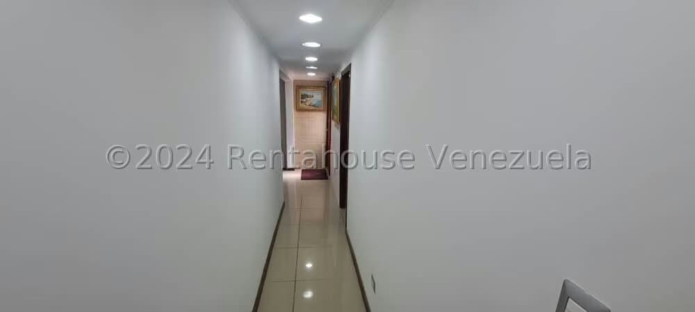 Apartamento (1 Nivel) en Venta en Montalban II, Distrito Metropolitano - 32