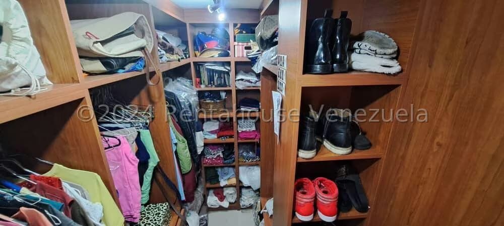 Apartamento (1 Nivel) en Venta en Montalban II, Distrito Metropolitano - 37