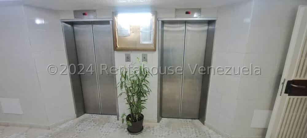 Apartamento (1 Nivel) en Venta en Montalban II, Distrito Metropolitano - 60