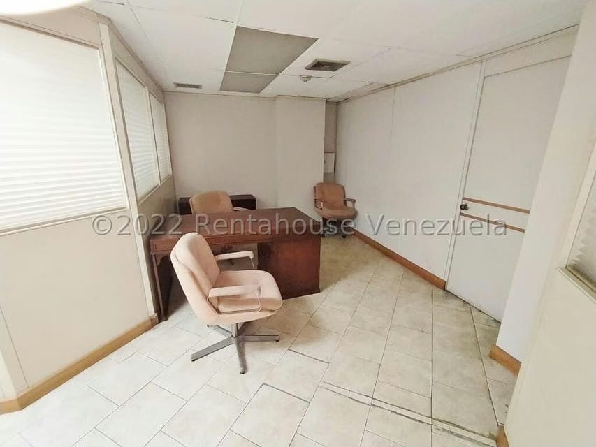 Comercial (Oficina) en Venta en Municipio Guaicaipuro, Miranda - 16