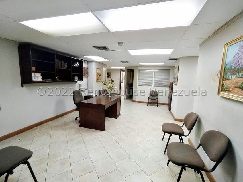 Comercial (Oficina) en Venta en Municipio Guaicaipuro, Miranda - 3