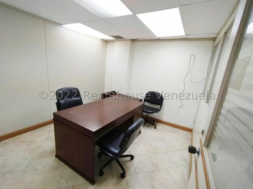 Comercial (Oficina) en Venta en Municipio Guaicaipuro, Miranda - 26