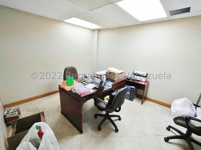Comercial (Oficina) en Venta en Municipio Guaicaipuro, Miranda - 28