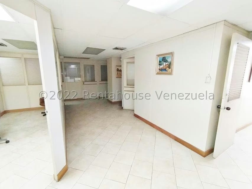 Comercial (Oficina) en Venta en Municipio Guaicaipuro, Miranda - 30
