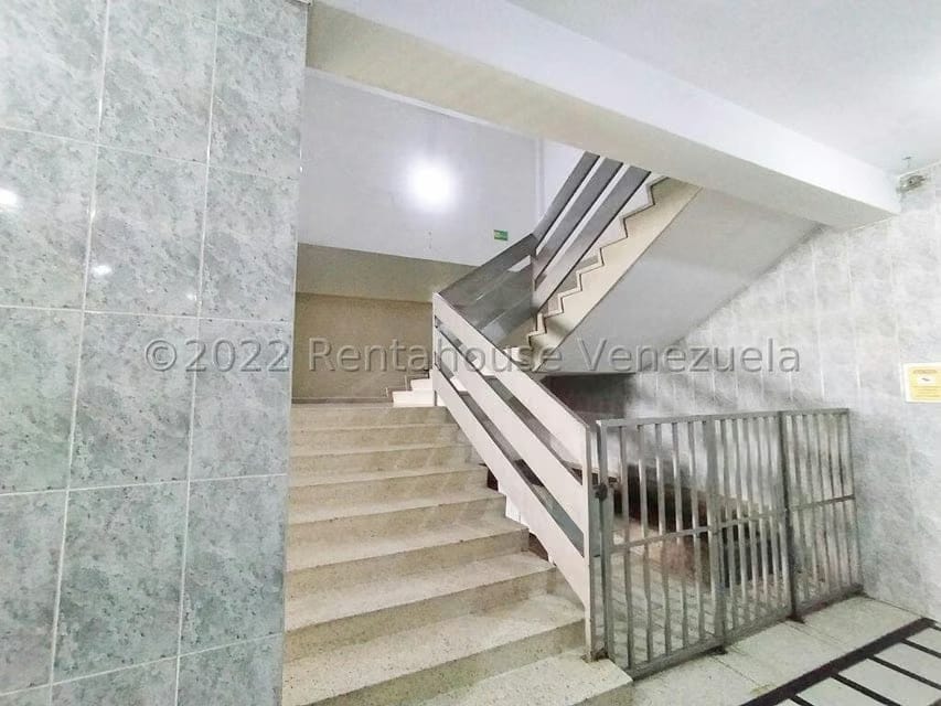 Comercial (Oficina) en Venta en Municipio Guaicaipuro, Miranda - 33