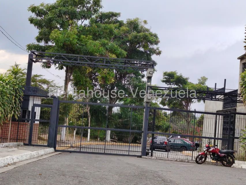 Apartamento (Duplex) en Venta en Colinas de Vista Alegre, Distrito Metropolitano - 51