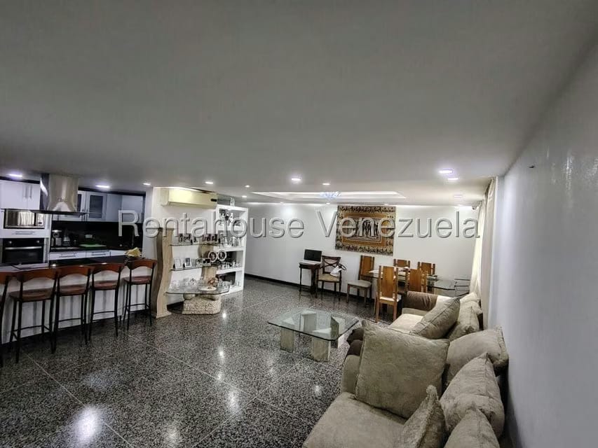Apartamento (Duplex) en Venta en Colinas de Vista Alegre, Distrito Metropolitano - 8
