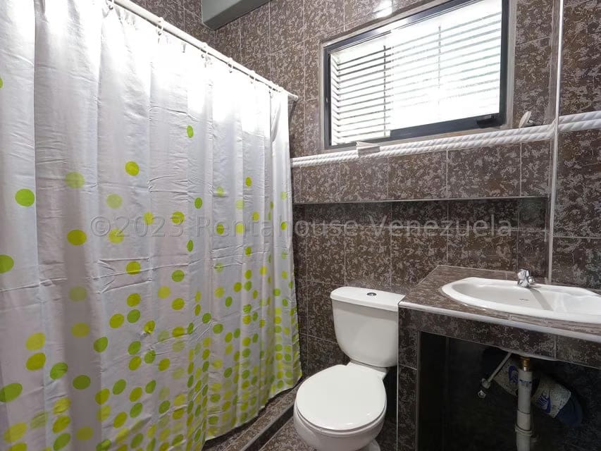 Comercial (Galpon - Deposito) en Venta en Zona Industrial 3, Lara - 11