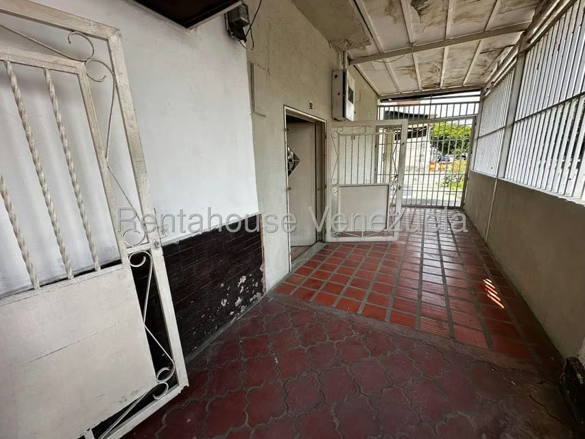 Comercial (Local Comercial) en Alquiler en Mario Briceno Iragorry, Aragua - 12