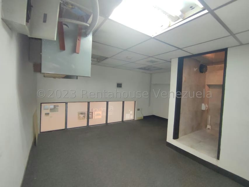 Comercial (Local Comercial) en Venta en Prados del Este, Distrito Metropolitano - 10