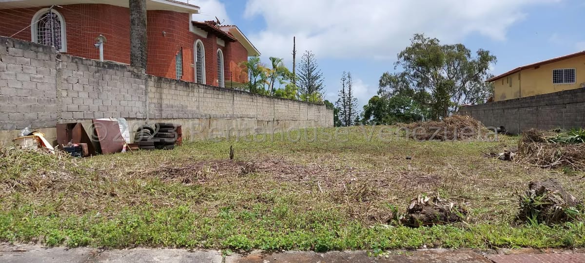 Terreno (Residencial) en Venta en Parque el Retiro, Miranda - 3