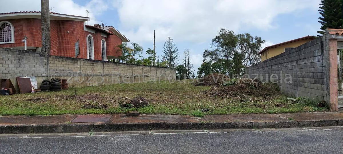 Terreno (Residencial) en Venta en Parque el Retiro, Miranda - 4