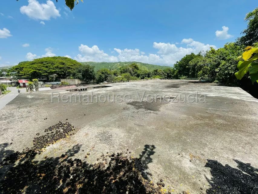 Comercial (Galpon - Deposito) en Venta en Zona Centro, Aragua - 21
