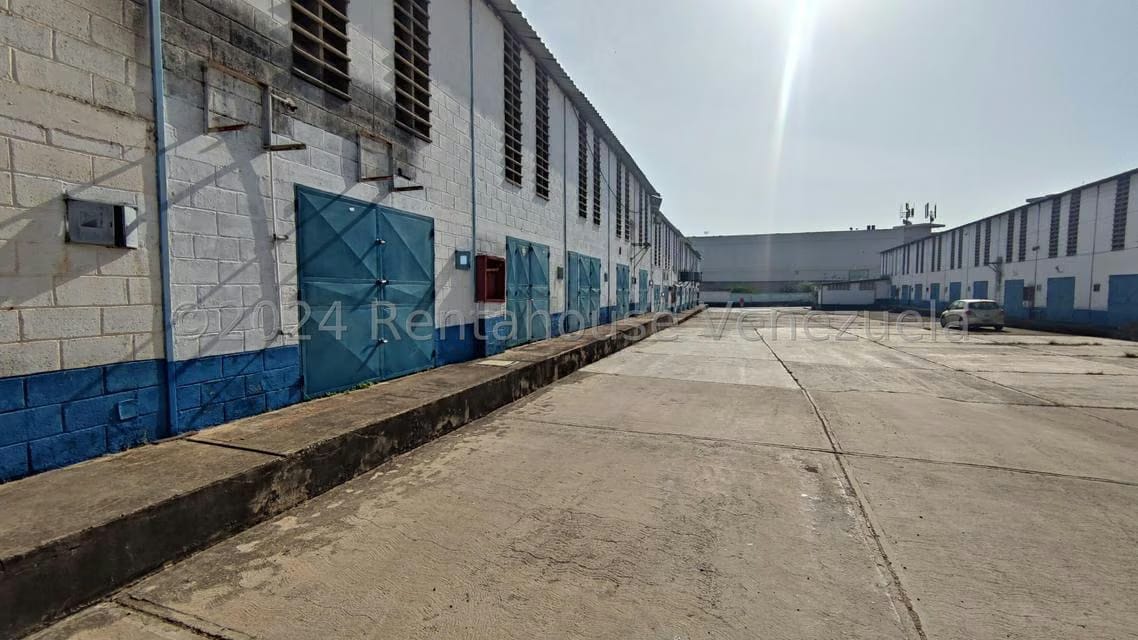 Comercial (Galpon - Deposito) en Venta en Los Robles, Nueva Esparta - 5