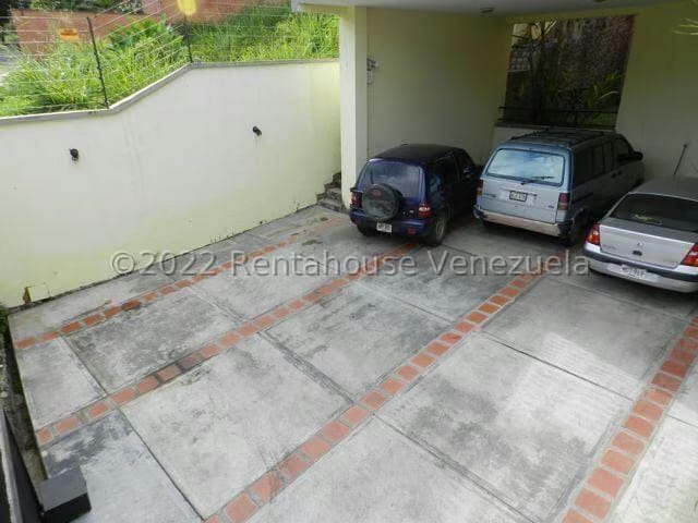Casa (Multipes Niveles) en Venta en La Lagunita Country Club, Distrito Metropolitano - 28