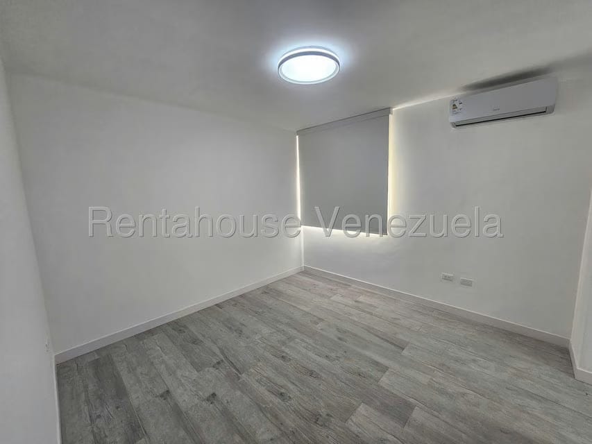 Apartamento (1 Nivel) en Venta en La Boyera, Distrito Metropolitano - 15
