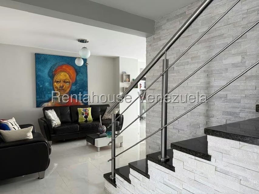 Casa (Duplex) en Venta en Ciudad Roca, Lara - 3
