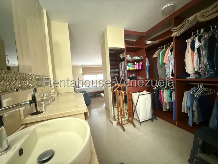 Casa (Duplex) en Venta en Ciudad Roca, Lara - 21