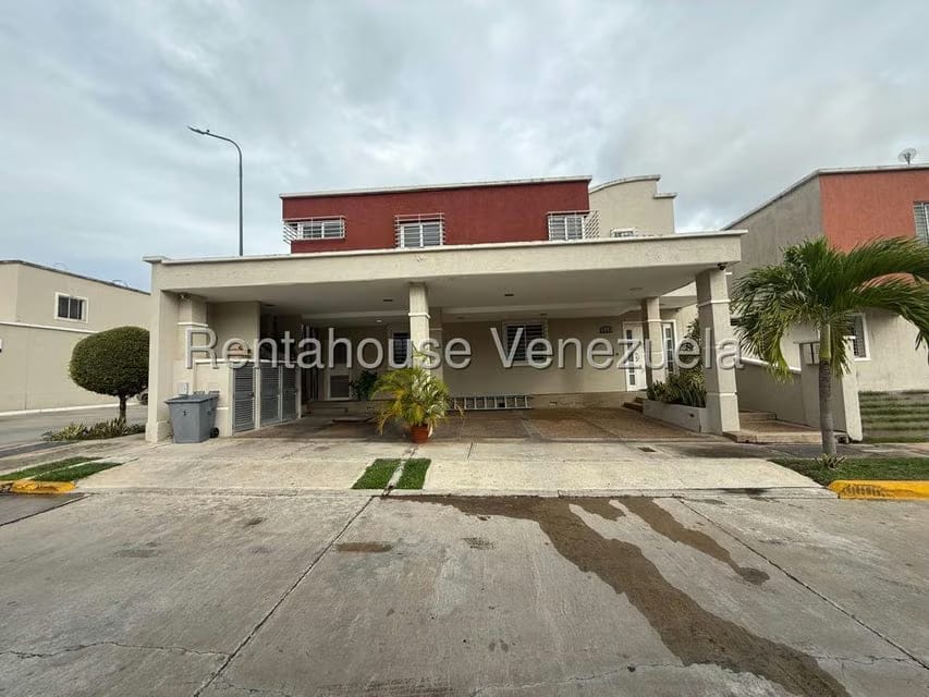 Casa (Duplex) en Venta en Ciudad Roca, Lara - 35