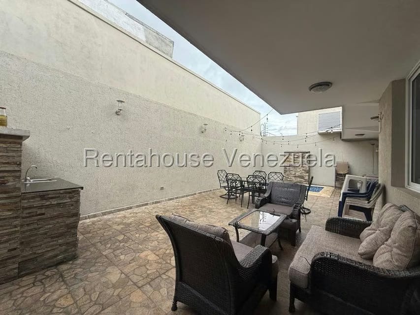 Casa (Duplex) en Venta en Ciudad Roca, Lara - 43