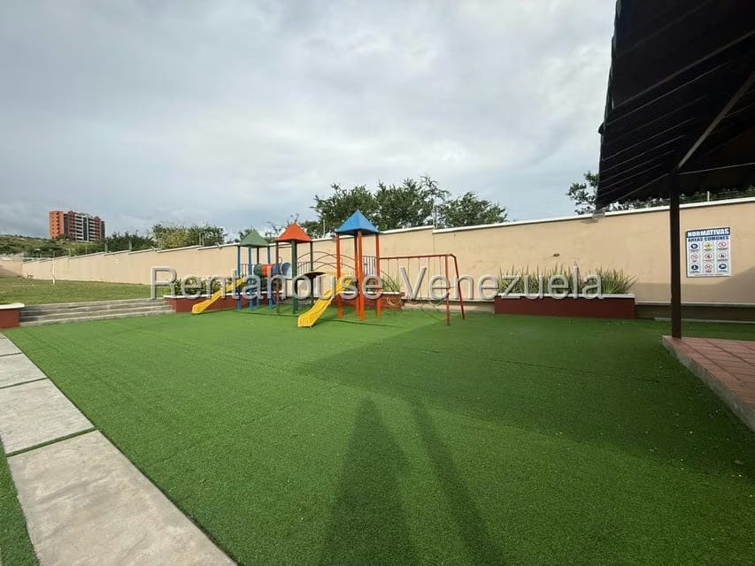 Casa (Duplex) en Venta en Ciudad Roca, Lara - 53