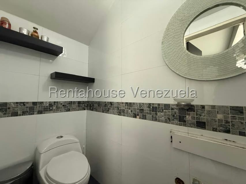 Casa (Duplex) en Venta en Ciudad Roca, Lara - 9