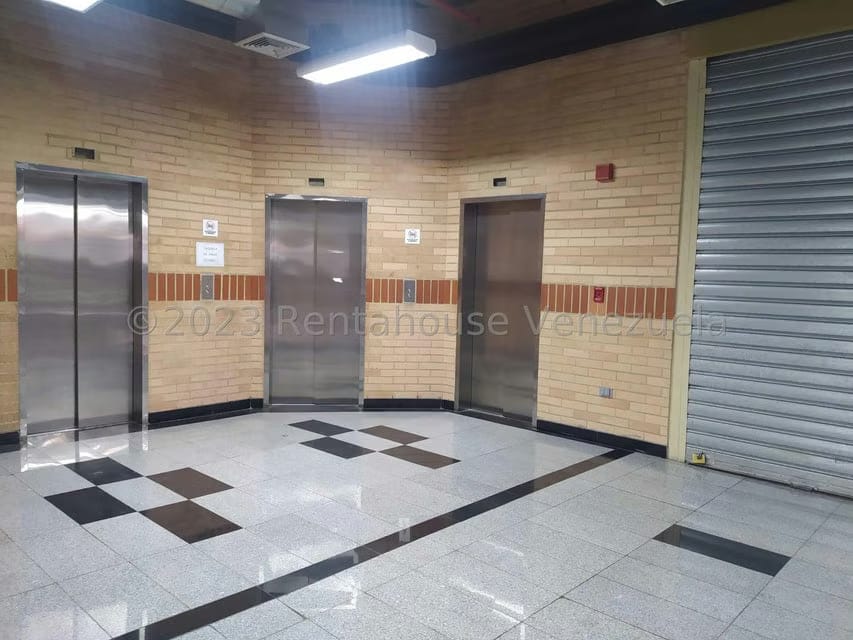 Comercial (Local Comercial) en Alquiler en Chacao, Distrito Metropolitano - 8