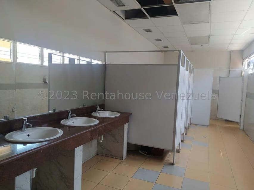 Comercial (Local Comercial) en Alquiler en Chacao, Distrito Metropolitano - 10