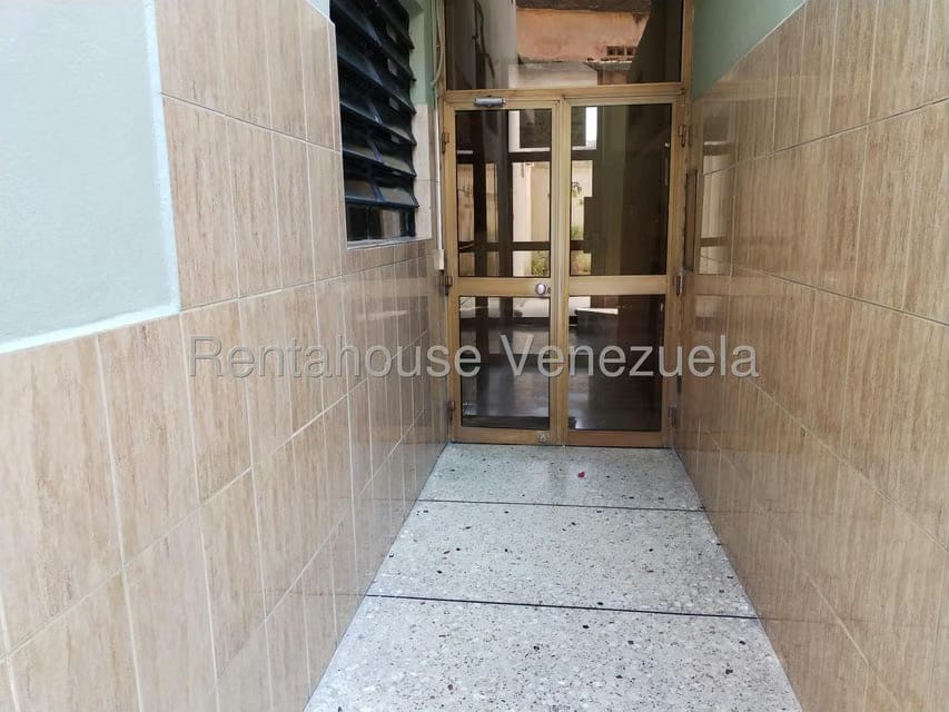 Apartamento (1 Nivel) en Venta en Centro, Carabobo - 10