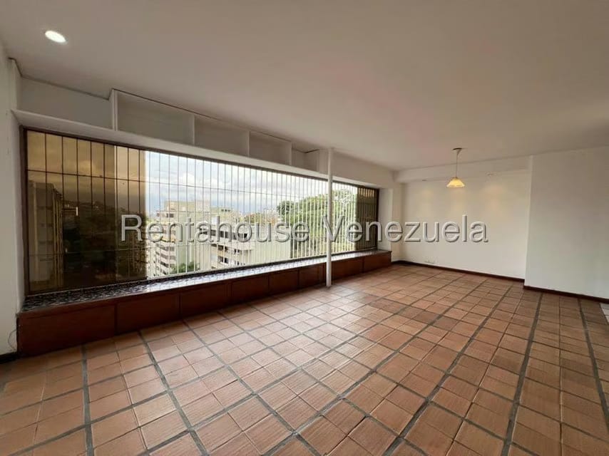 Apartamento (1 Nivel) en Alquiler en Santa Gertrudis, Distrito Metropolitano - 3