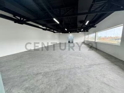 Local comercial en venta en Lecheria CC Venezuela - 4