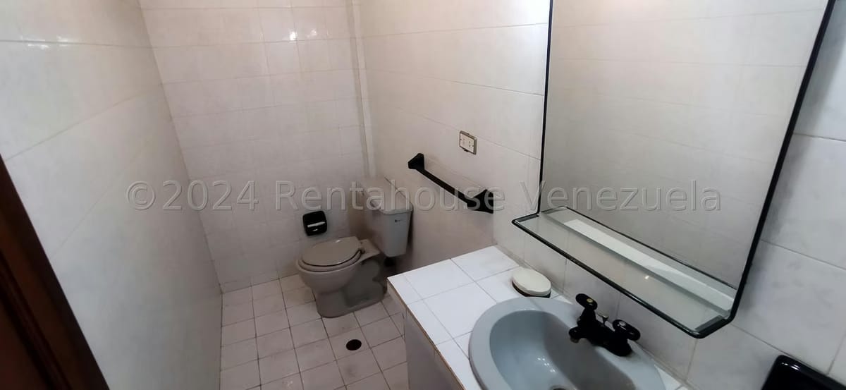 Casa (Multipes Niveles) en Venta en Los Pomelos, Distrito Metropolitano - 11