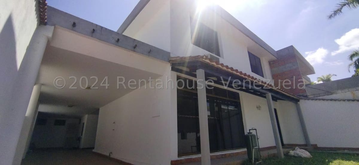Casa (Multipes Niveles) en Venta en Los Pomelos, Distrito Metropolitano - 3